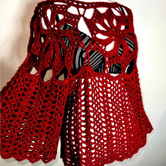 Red Hand Crochet Bell Sleeves Sweater! Size Large - Picture 10 of 15
